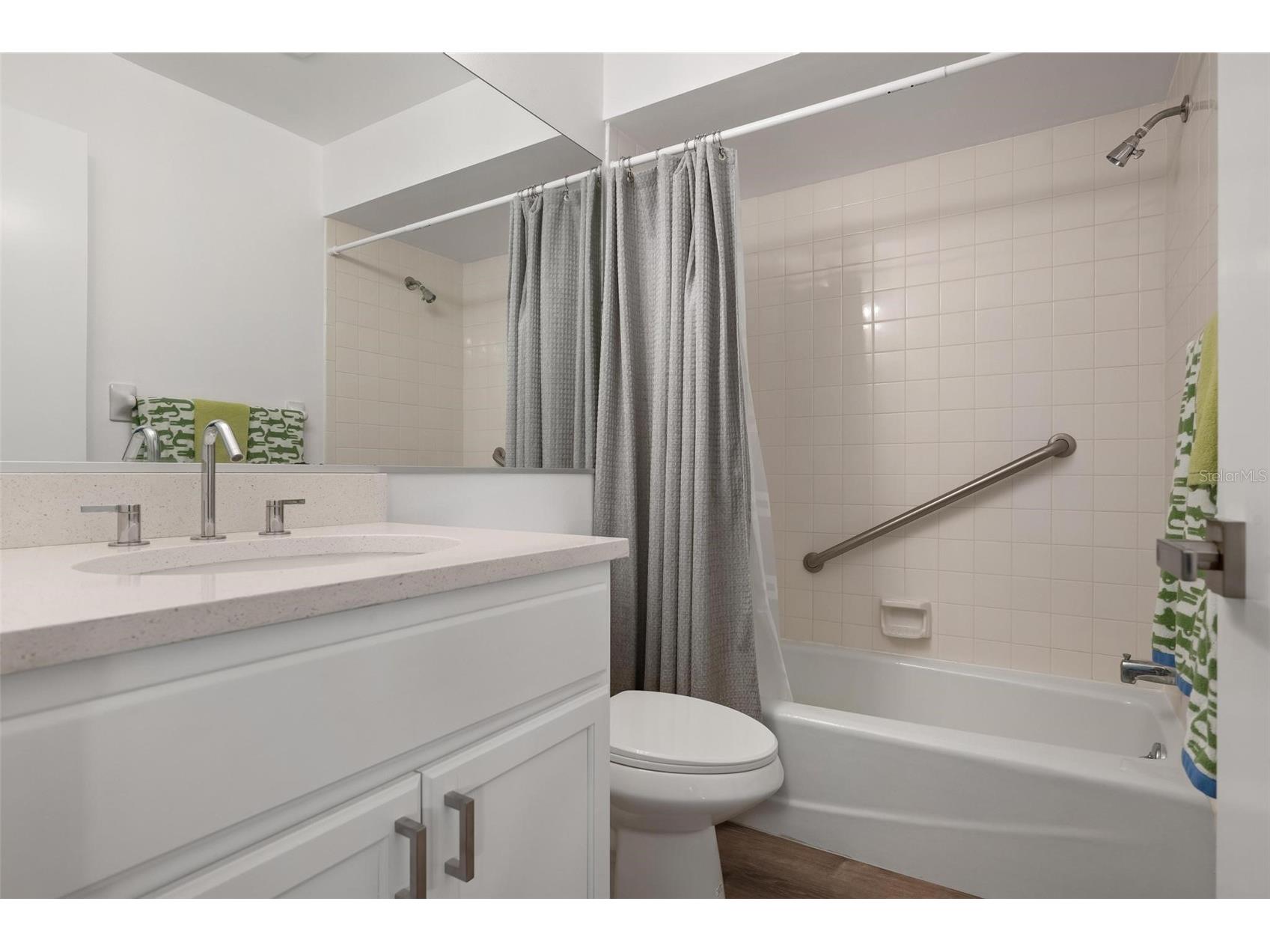 4212 Center Gate Lane #2 Sarasota FL 34233 A4692385 image16