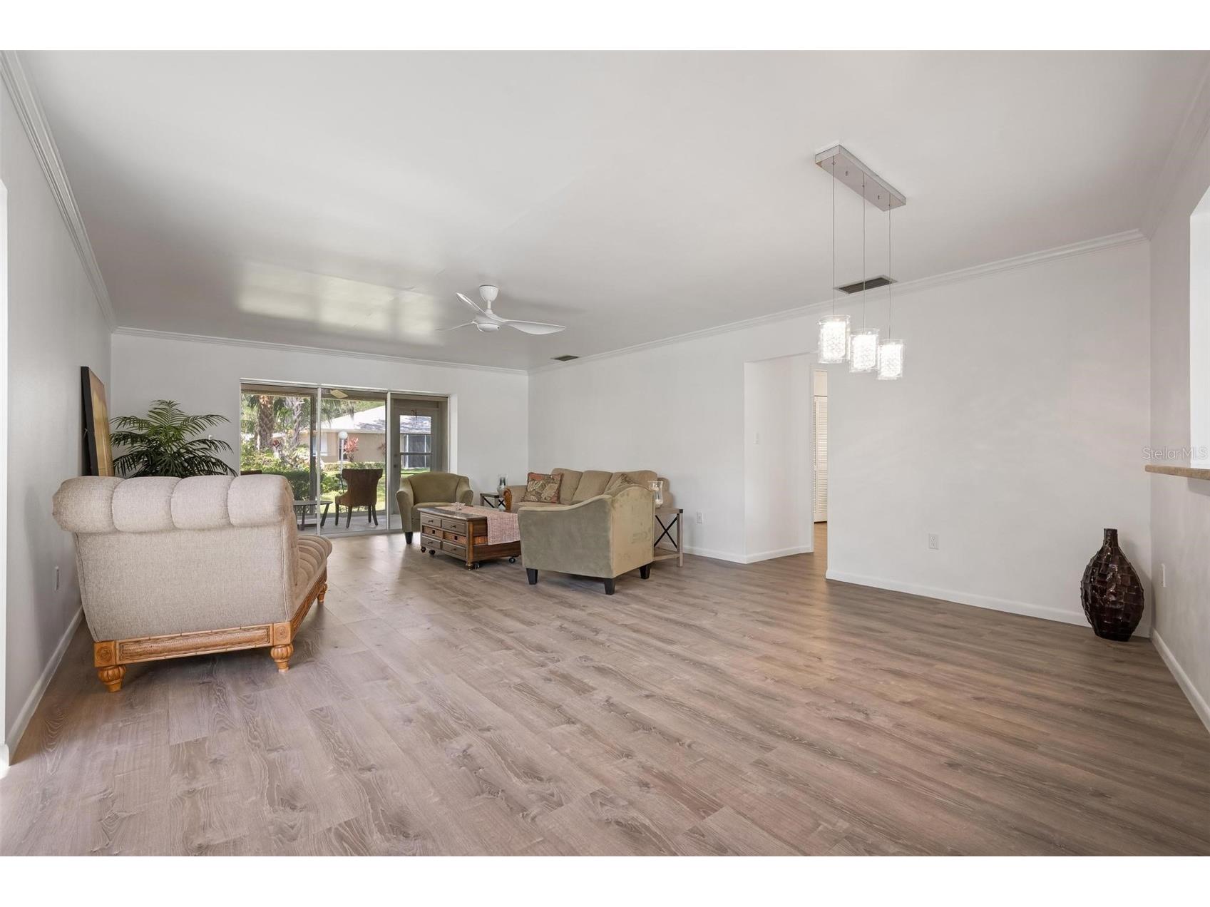 4212 Center Gate Lane #2 Sarasota FL 34233 A4692385 image3