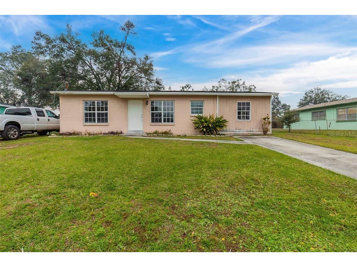 4212 Empire Place Tampa FL 33610 O6271555 image1