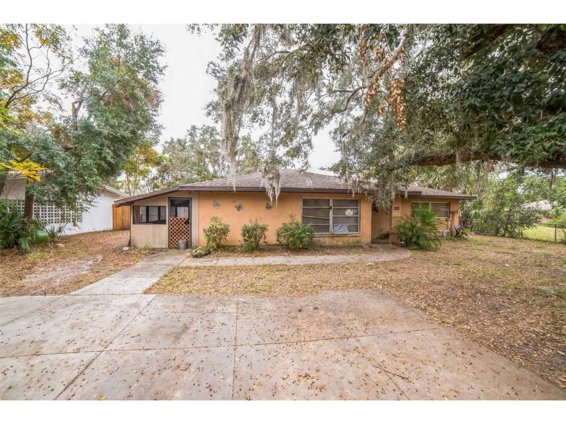 4212 Harry Drive Fruitland Park FL 34731 A4632908 image1