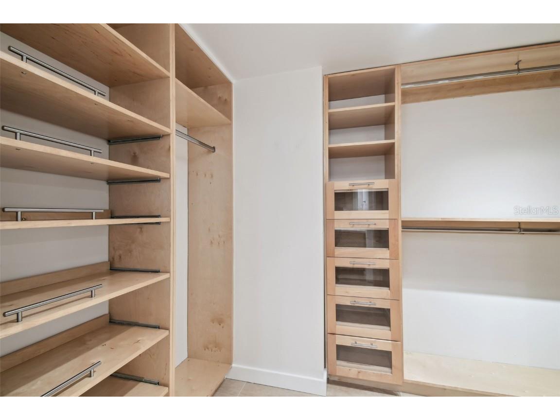 4213 Fairway Run #0 Tampa FL 33618 TB8406893 image32