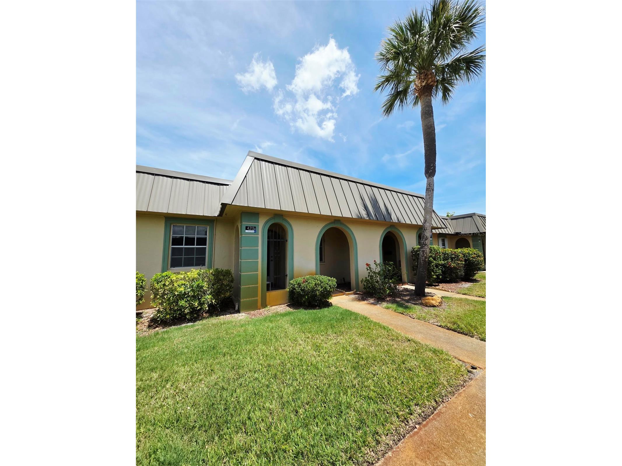 4213 Hampton Drive New Port Richey FL 34652 W7885623 image1