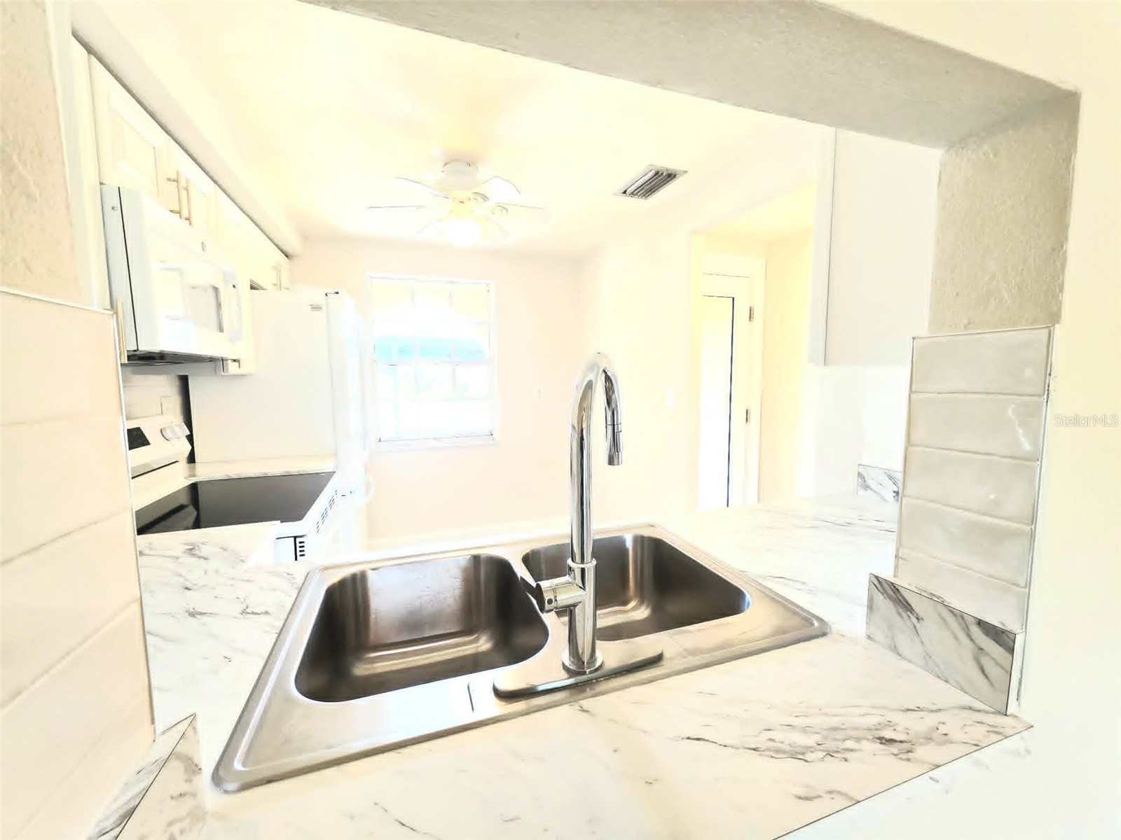 4213 Hampton Drive New Port Richey FL 34652 W7885623 image4