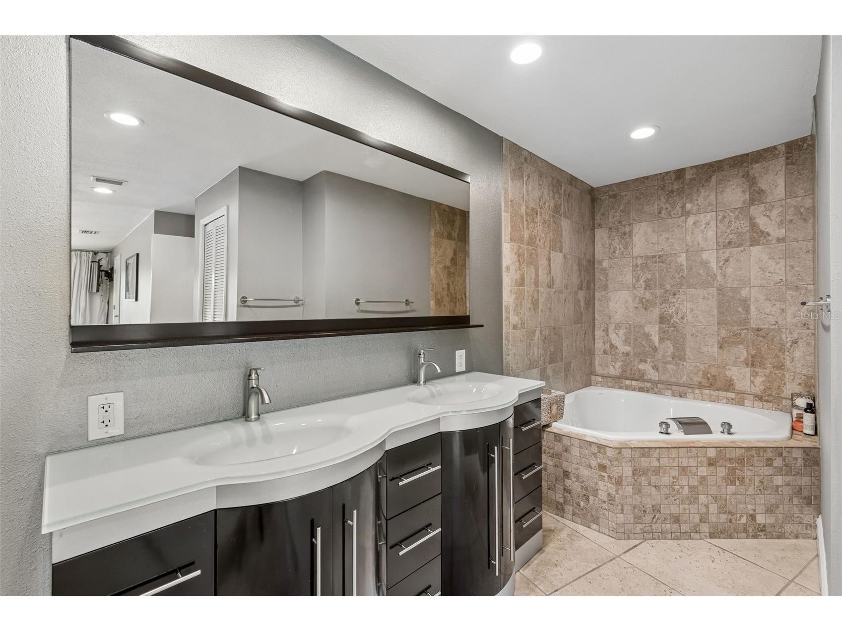 4213 Saltwater Boulevard Tampa FL 33615 - SWEETWATER CREEK TB8494335 image39