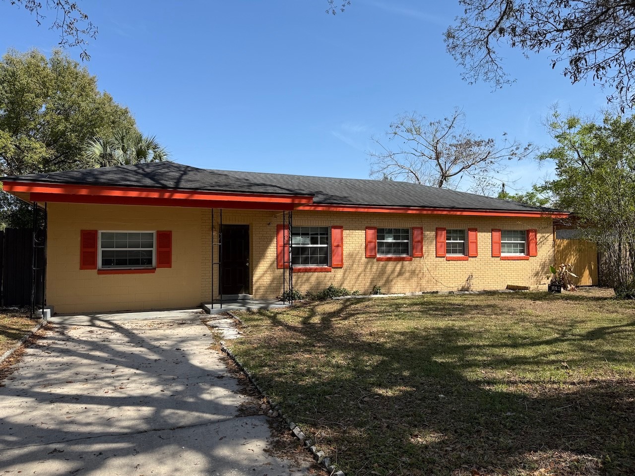 4213 Seybold Avenue Orlando FL 32808 O6394449 image1