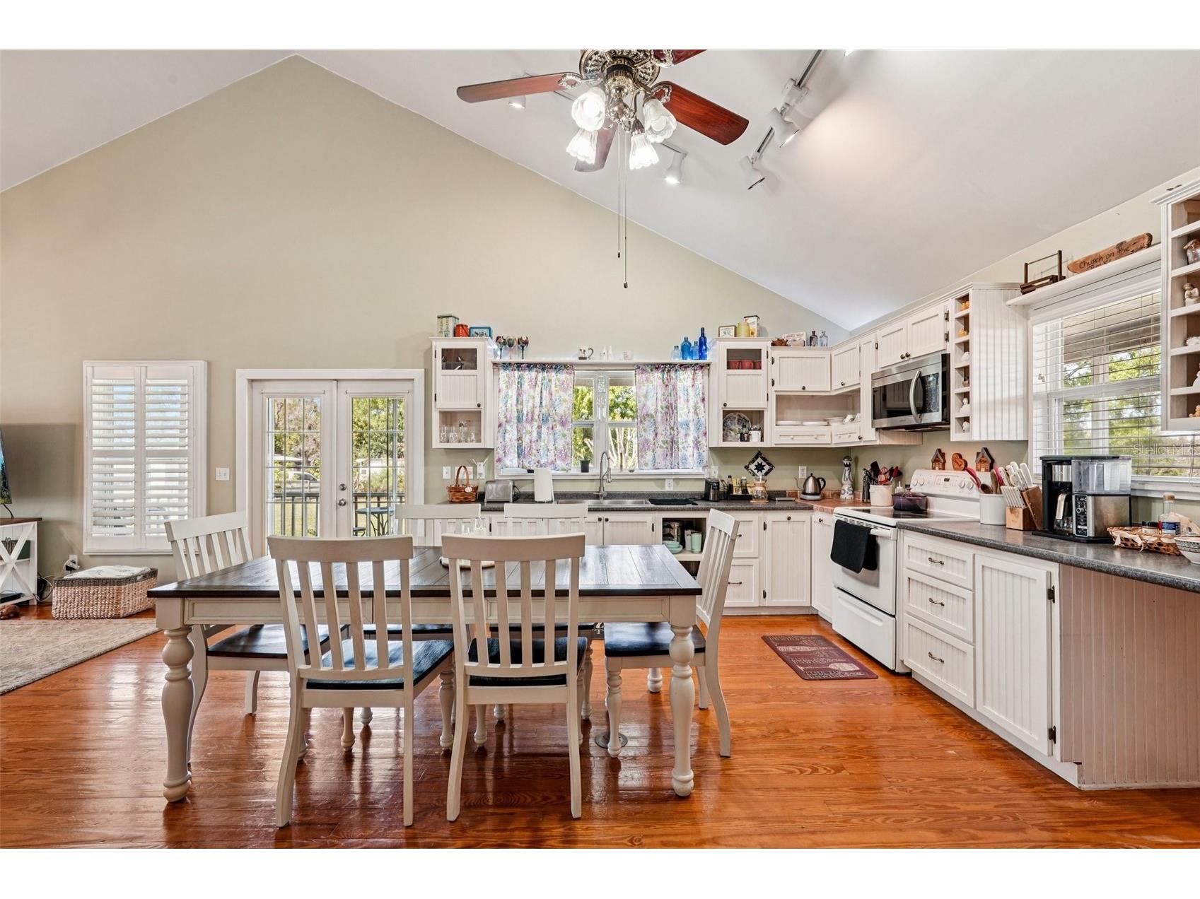 4213 Uncle Brack Avenue Ruskin FL 33570 TB8485315 image14