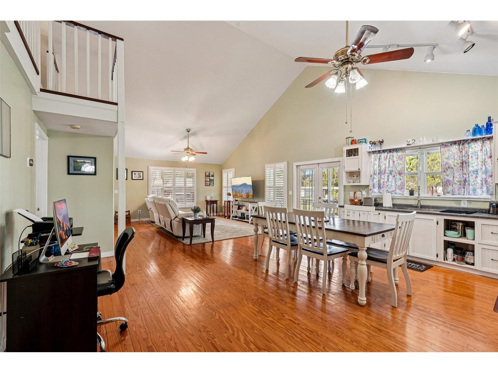 4213 Uncle Brack Avenue Ruskin FL 33570 TB8485315 image15