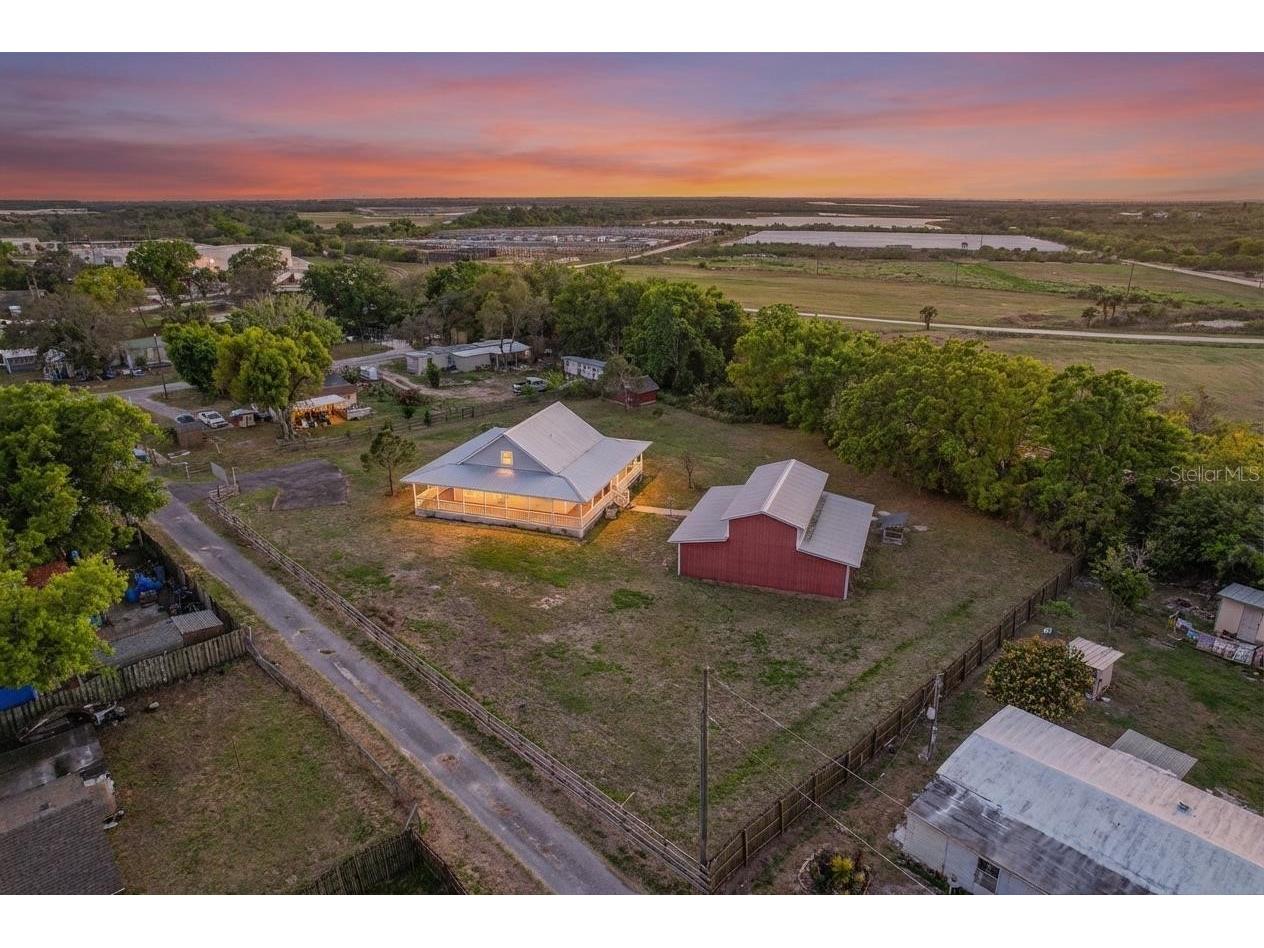 4213 Uncle Brack Avenue Ruskin FL 33570 TB8485315 image2