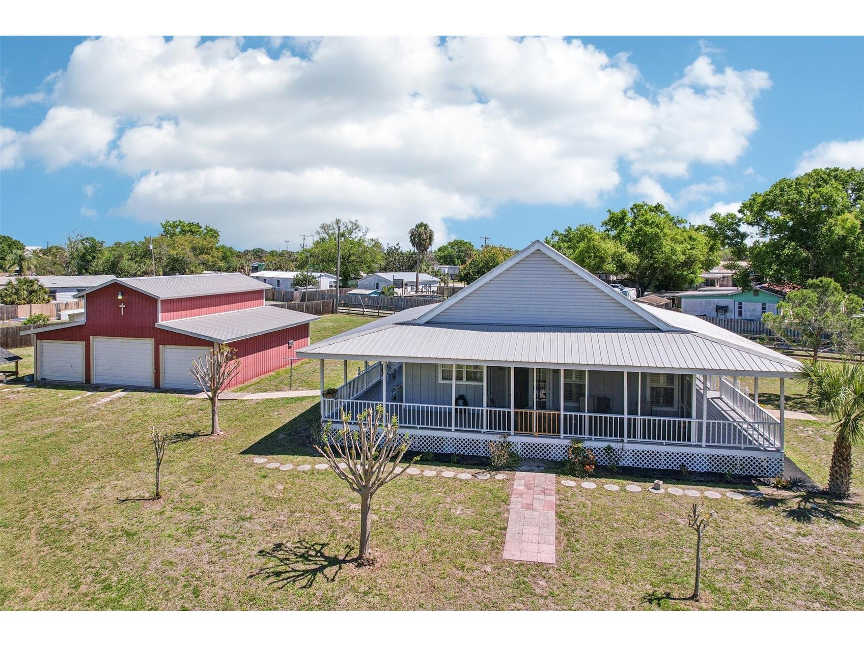 4213 Uncle Brack Avenue Ruskin FL 33570 TB8485315 image3