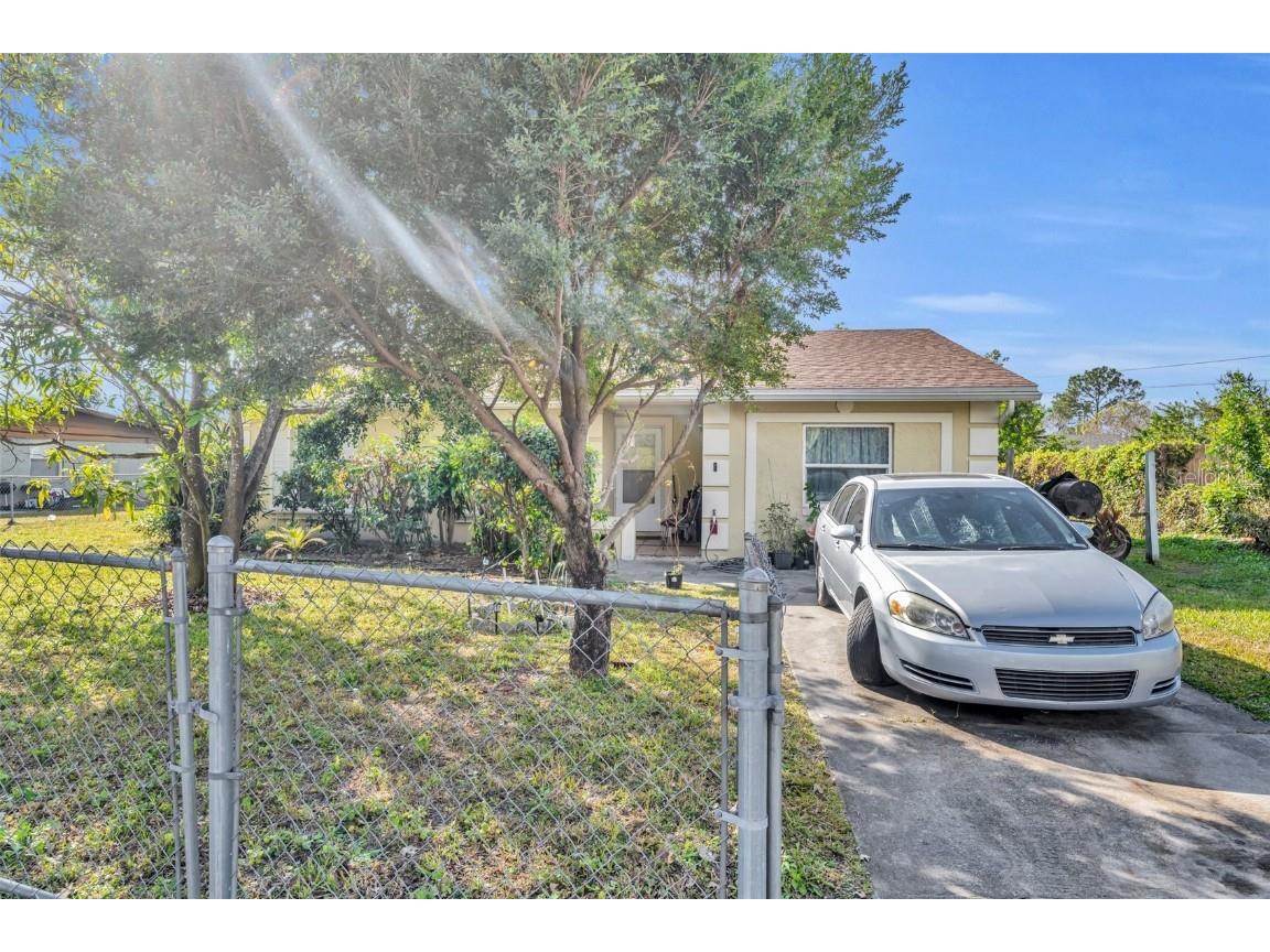 4214 Brittany Road Orlando FL 32808 TB8344379 image1