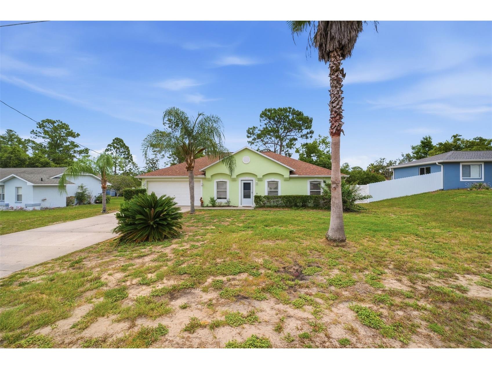 4214 Candler Avenue Spring Hill FL 34609 W7886628 image1