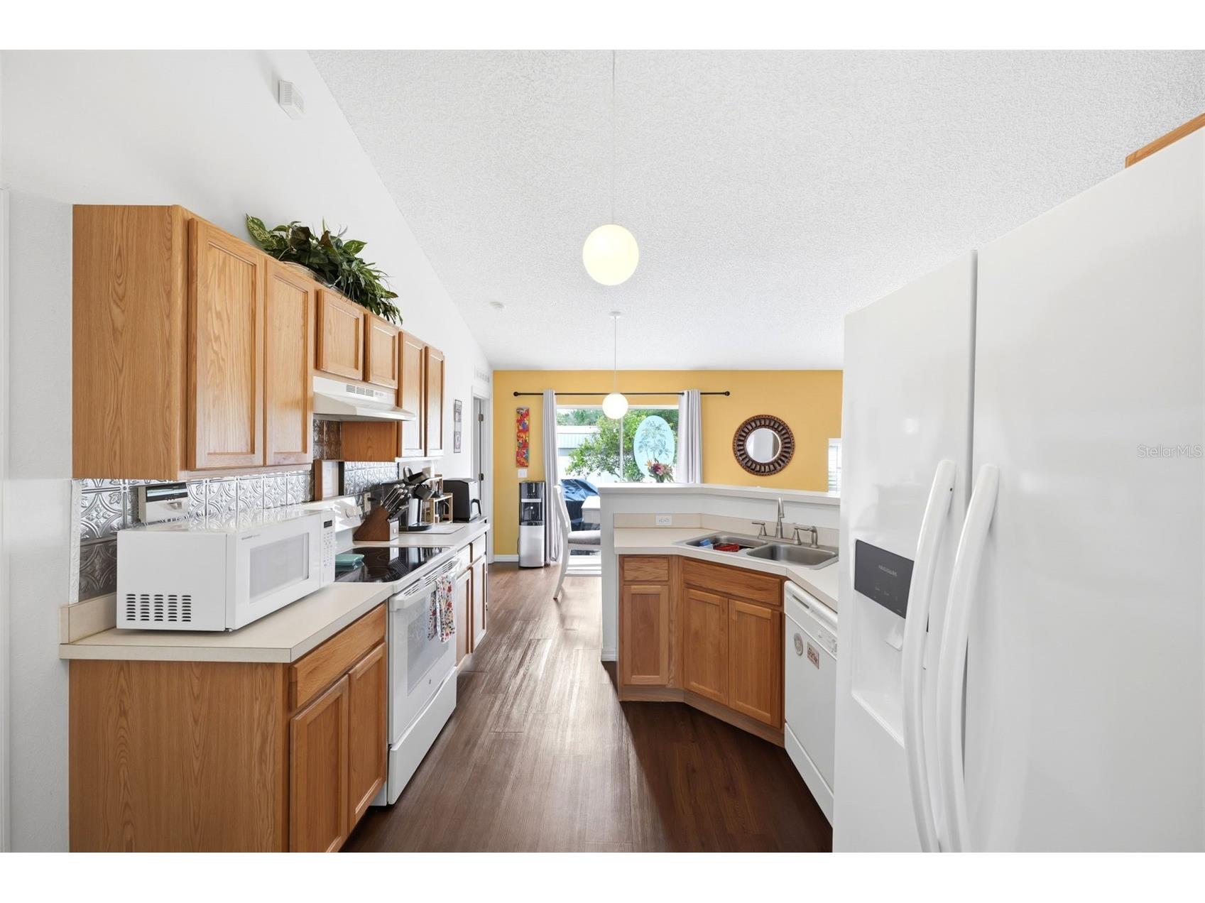 4214 Candler Avenue Spring Hill FL 34609 W7886628 image16