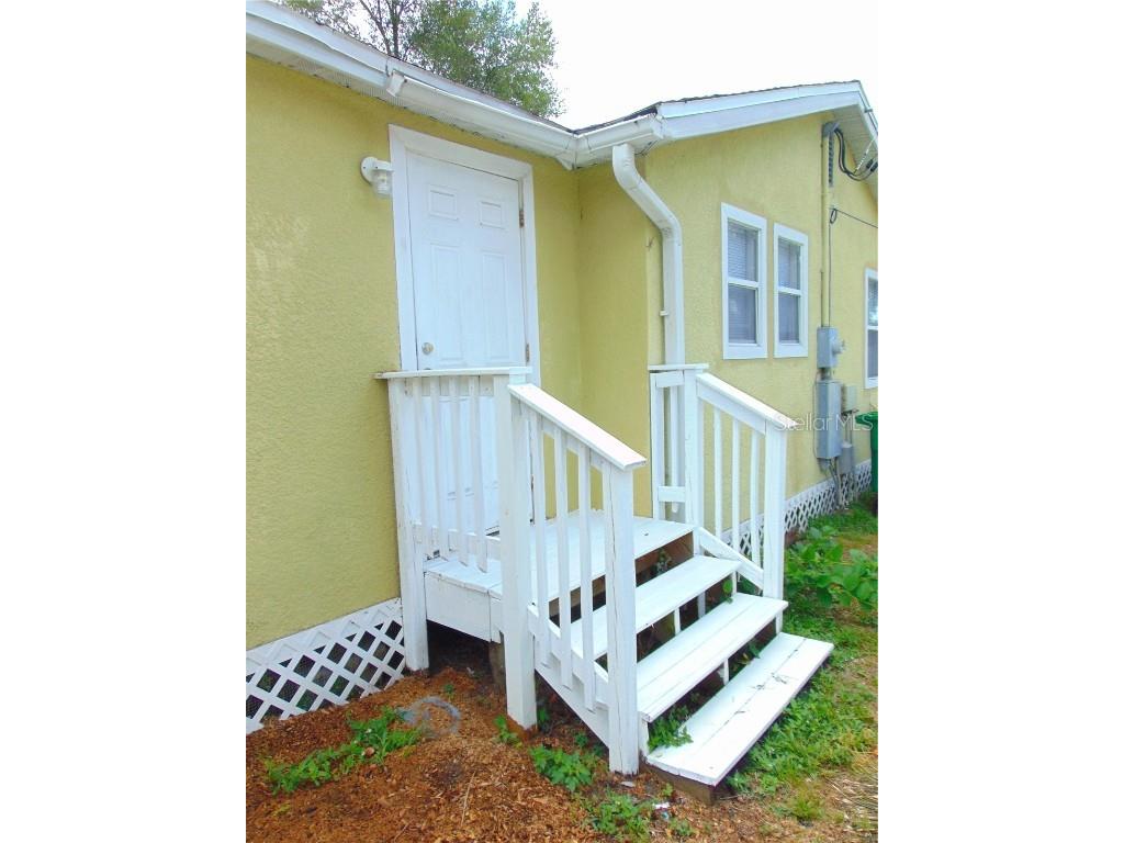 4214 E Palifox Street Tampa FL 33610 TB8425517 image24
