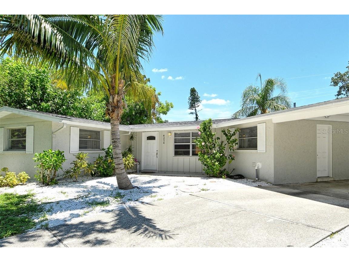 4214 Groveland Avenue Sarasota FL 34231 A4657236 image1