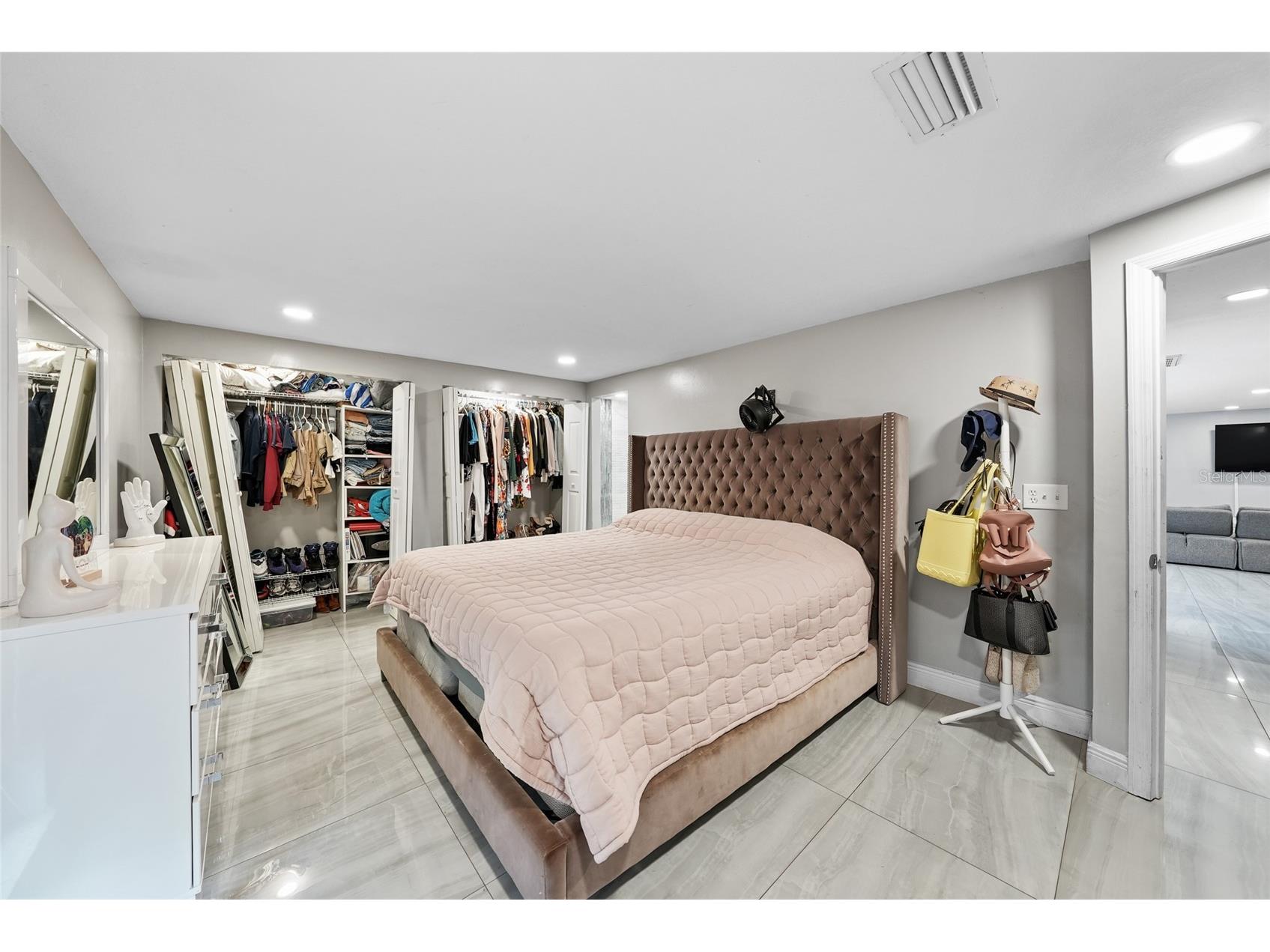 4214 Hollow Hill Drive Tampa FL 33624 TB8503124 image21