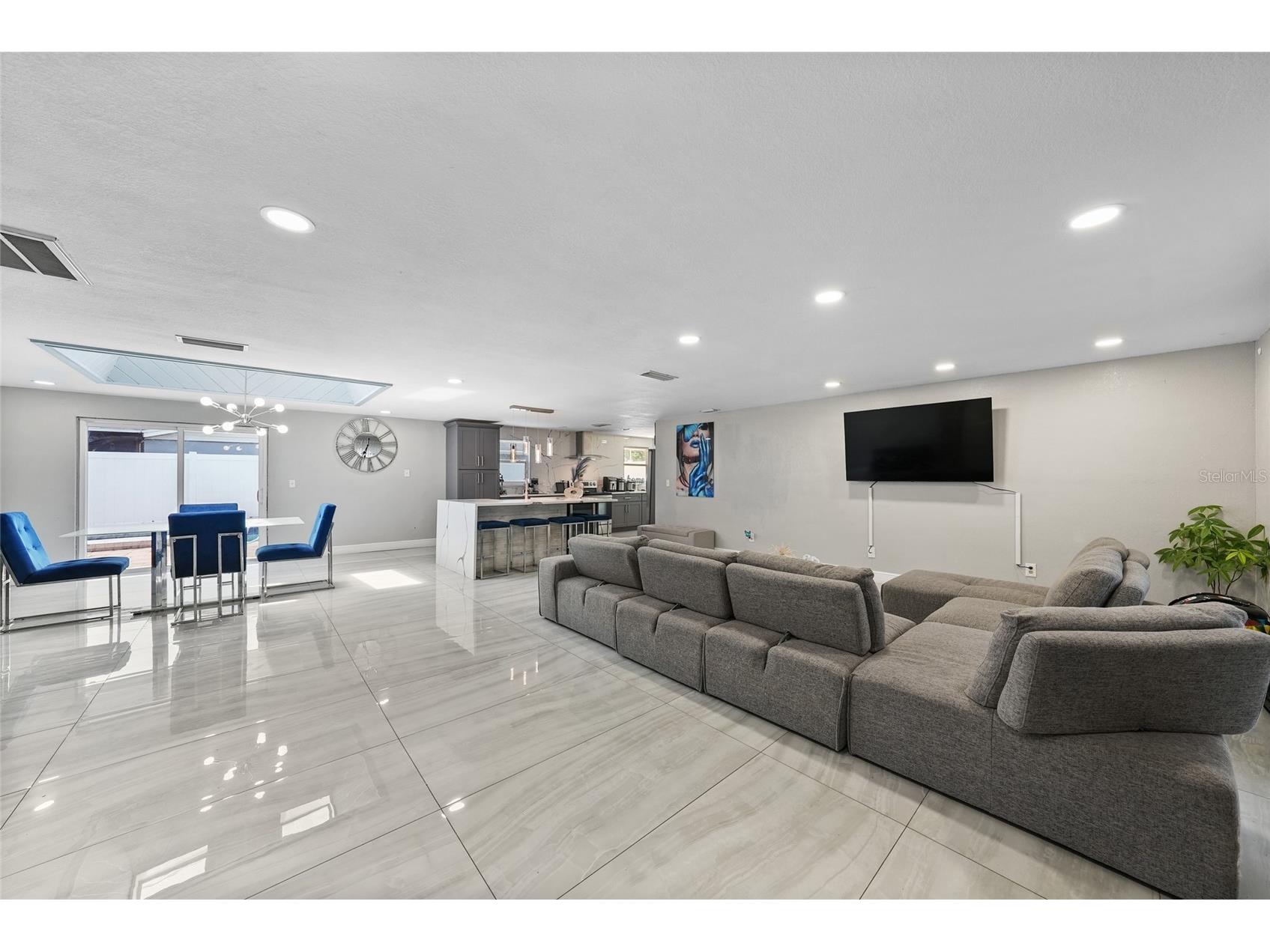 4214 Hollow Hill Drive Tampa FL 33624 TB8503124 image6