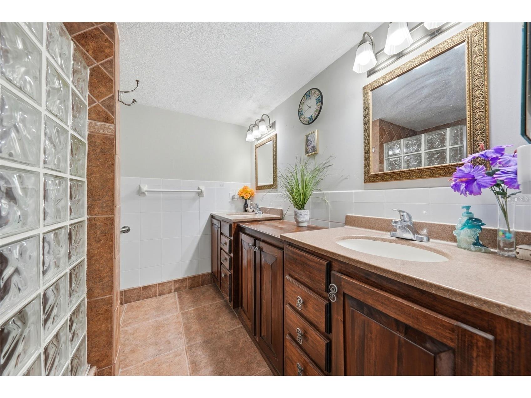 4214 Lake Underhill Road #6A2 Orlando FL 32803 O6419048 image11