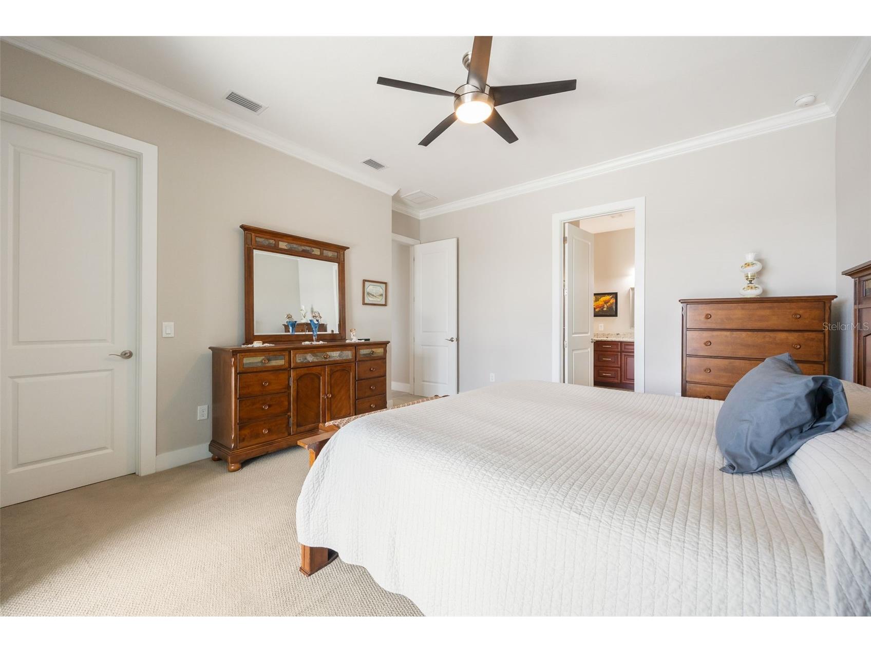 4214 NW 39th Lane Cape Coral FL 33993 - EASTOVER CANAL AND QUICKSILVER A4681413 image25