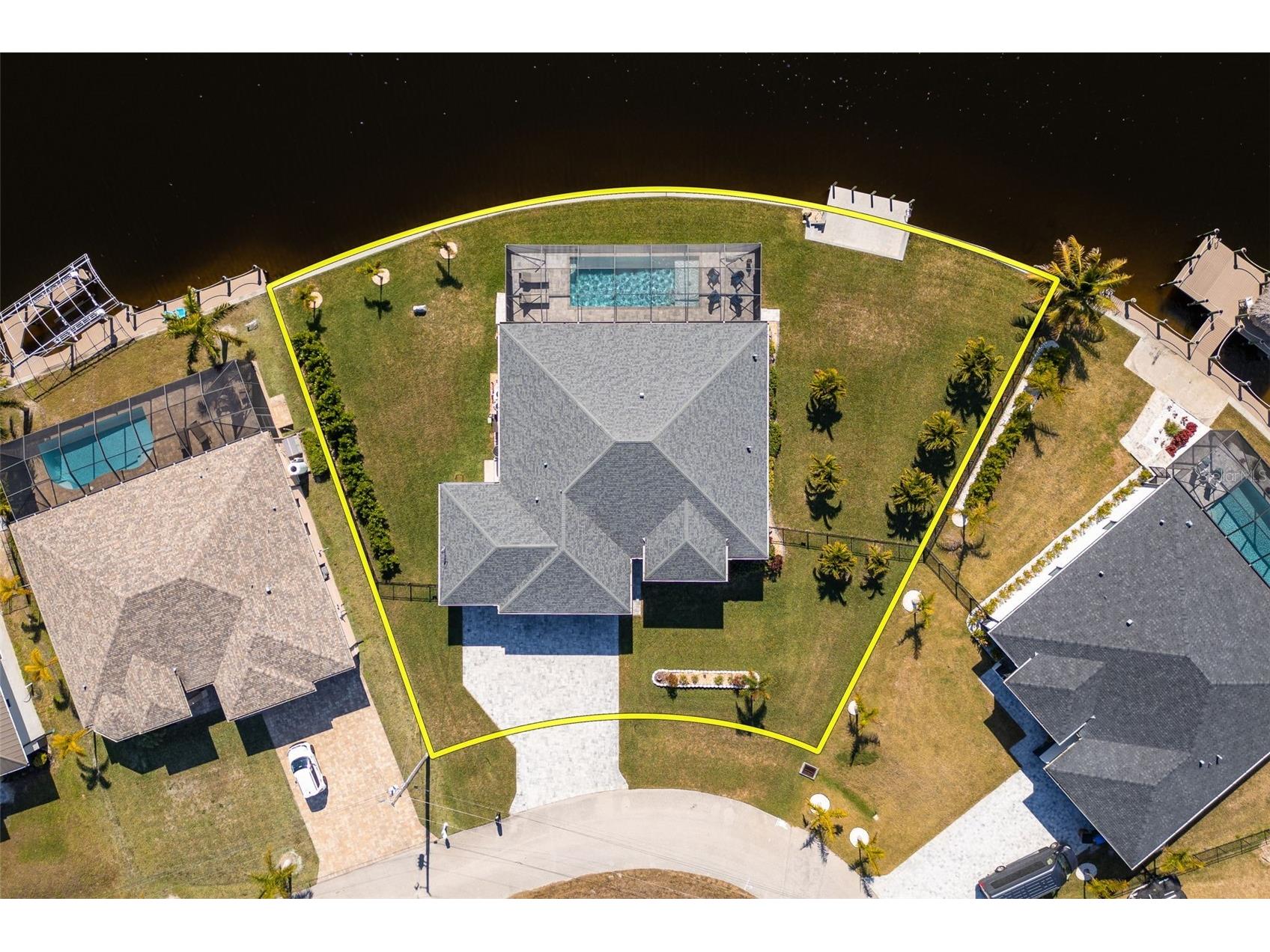 4214 NW 39th Lane Cape Coral FL 33993 - EASTOVER CANAL AND QUICKSILVER A4681413 image46