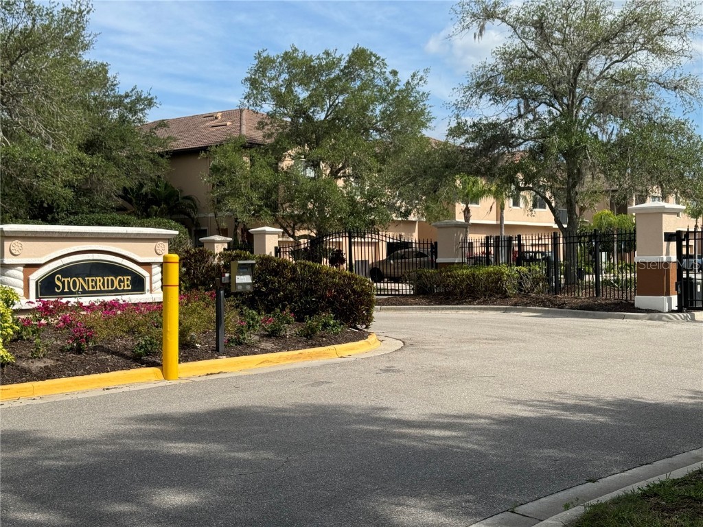 4214 Via Piedra Circle #3-104 Sarasota FL 34233 A4606937 image1