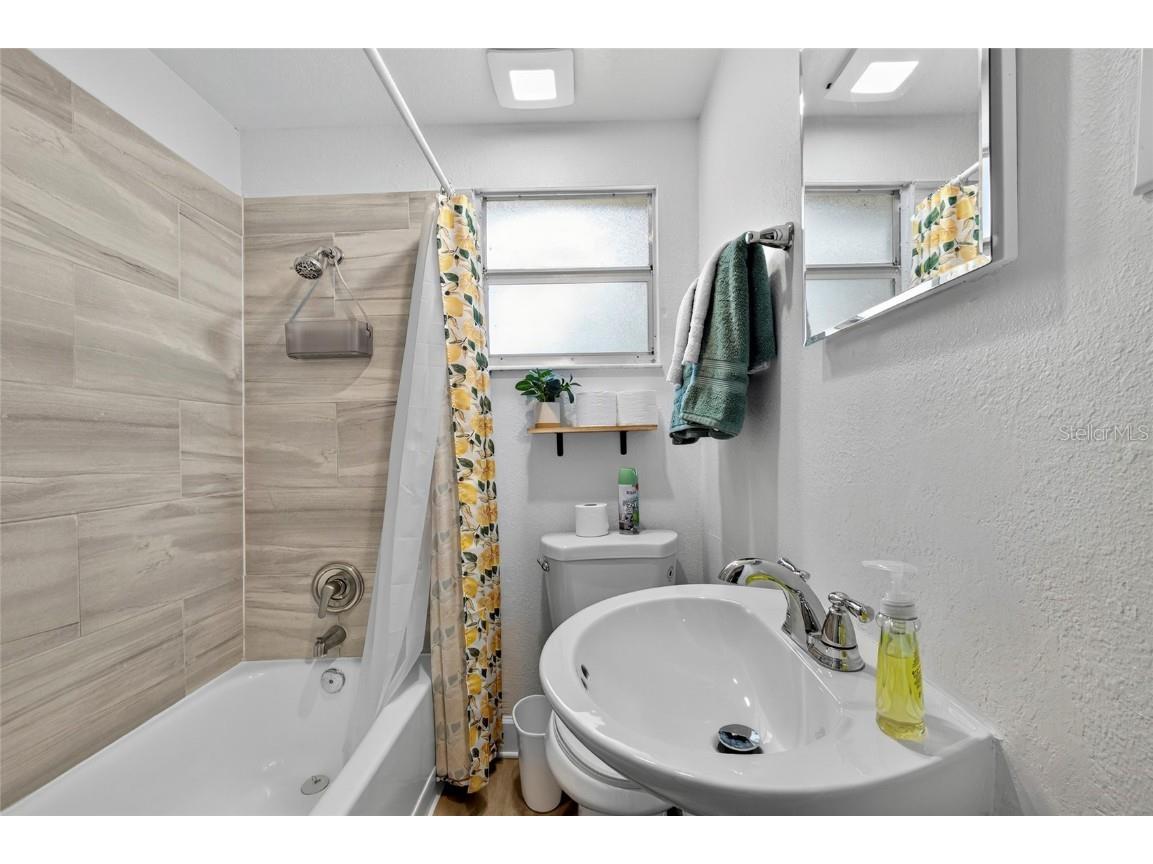 4214 W Ohio Avenue Tampa FL 33614 TB8400869 image15