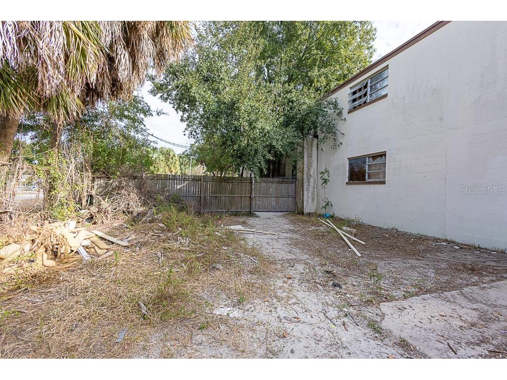 4214 W Virginia Avenue Tampa FL 33614 TB8397597 image8