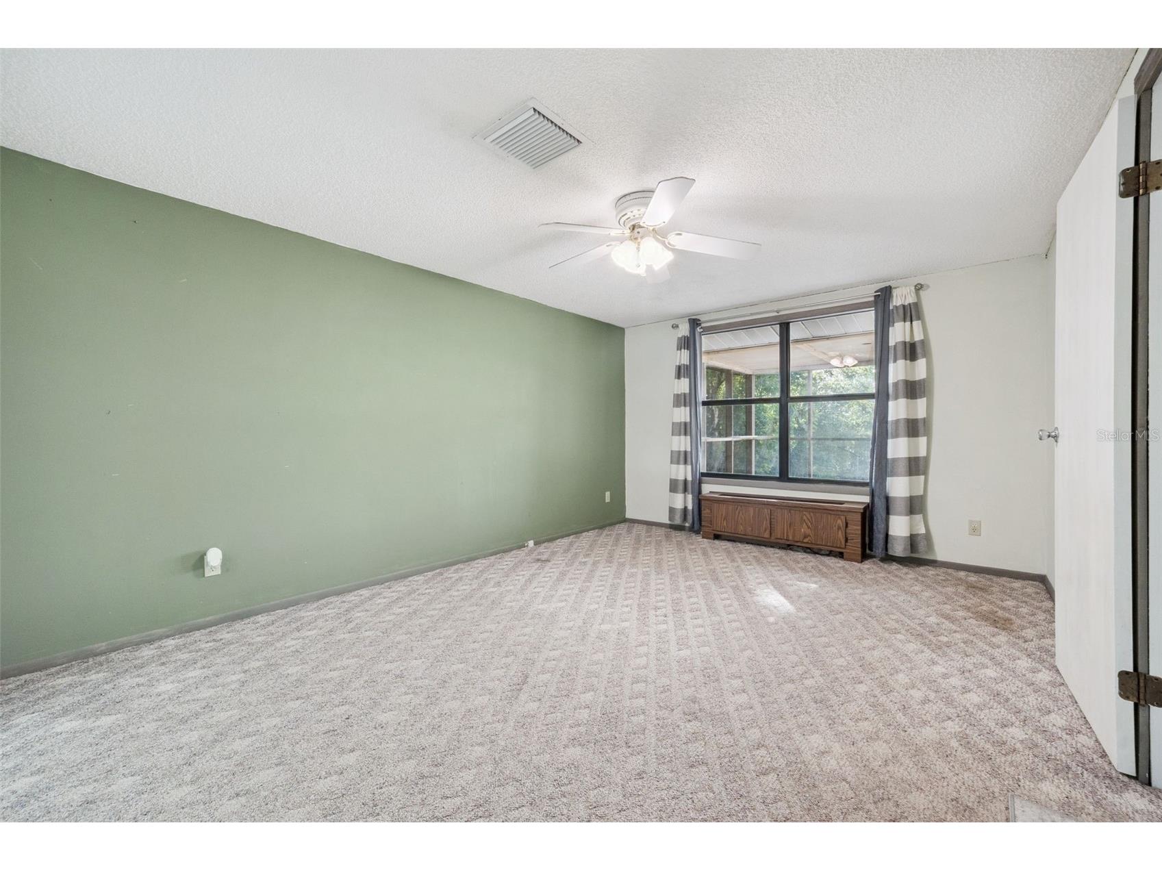 42146 Pine Valley Drive Paisley FL 32767 O6411210 image17