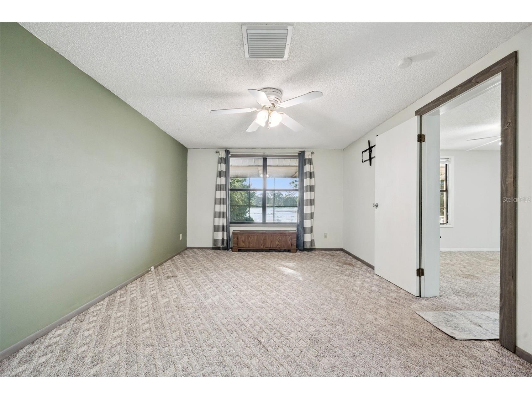 42146 Pine Valley Drive Paisley FL 32767 O6411210 image18
