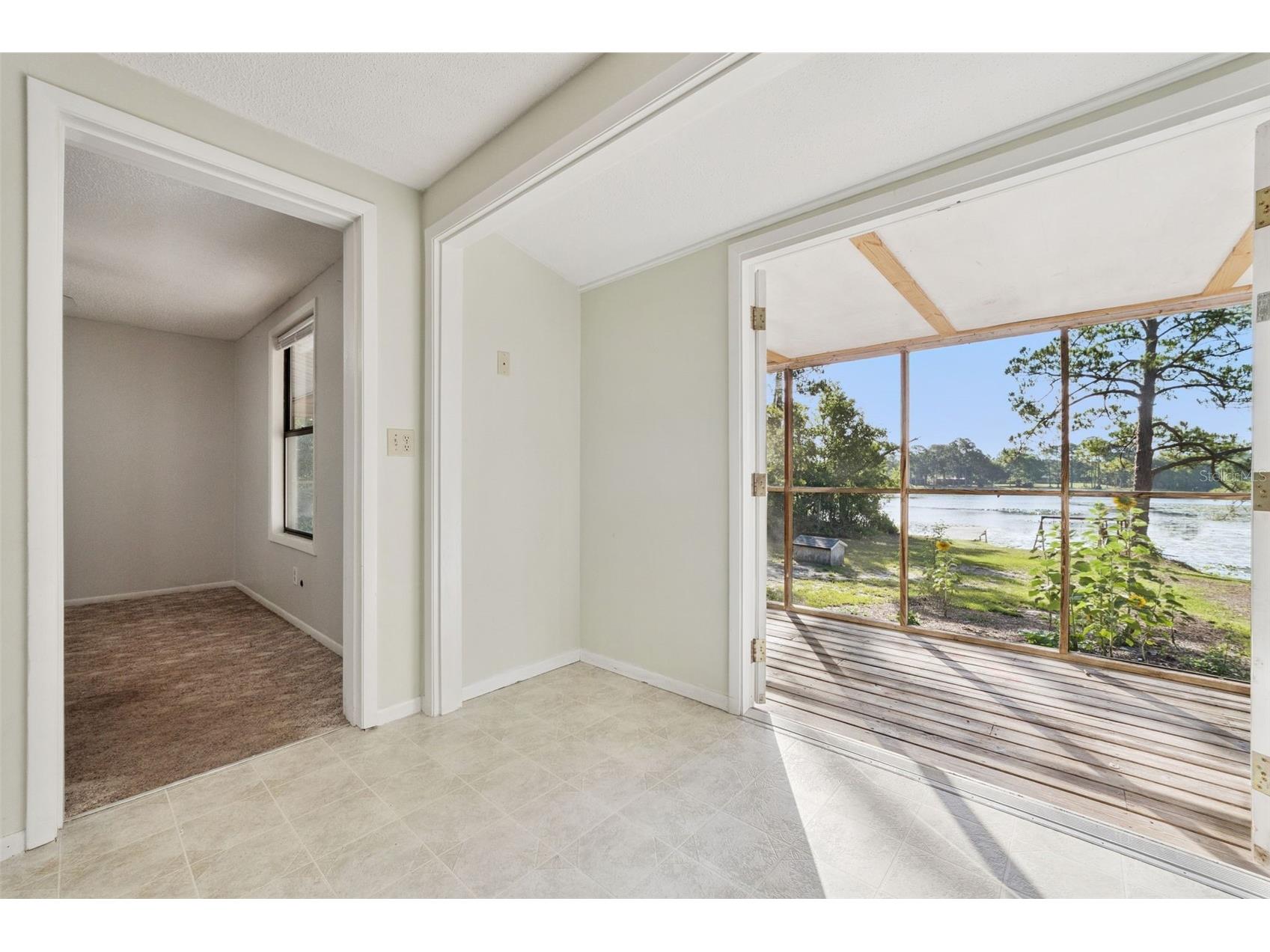 42146 Pine Valley Drive Paisley FL 32767 O6411210 image9