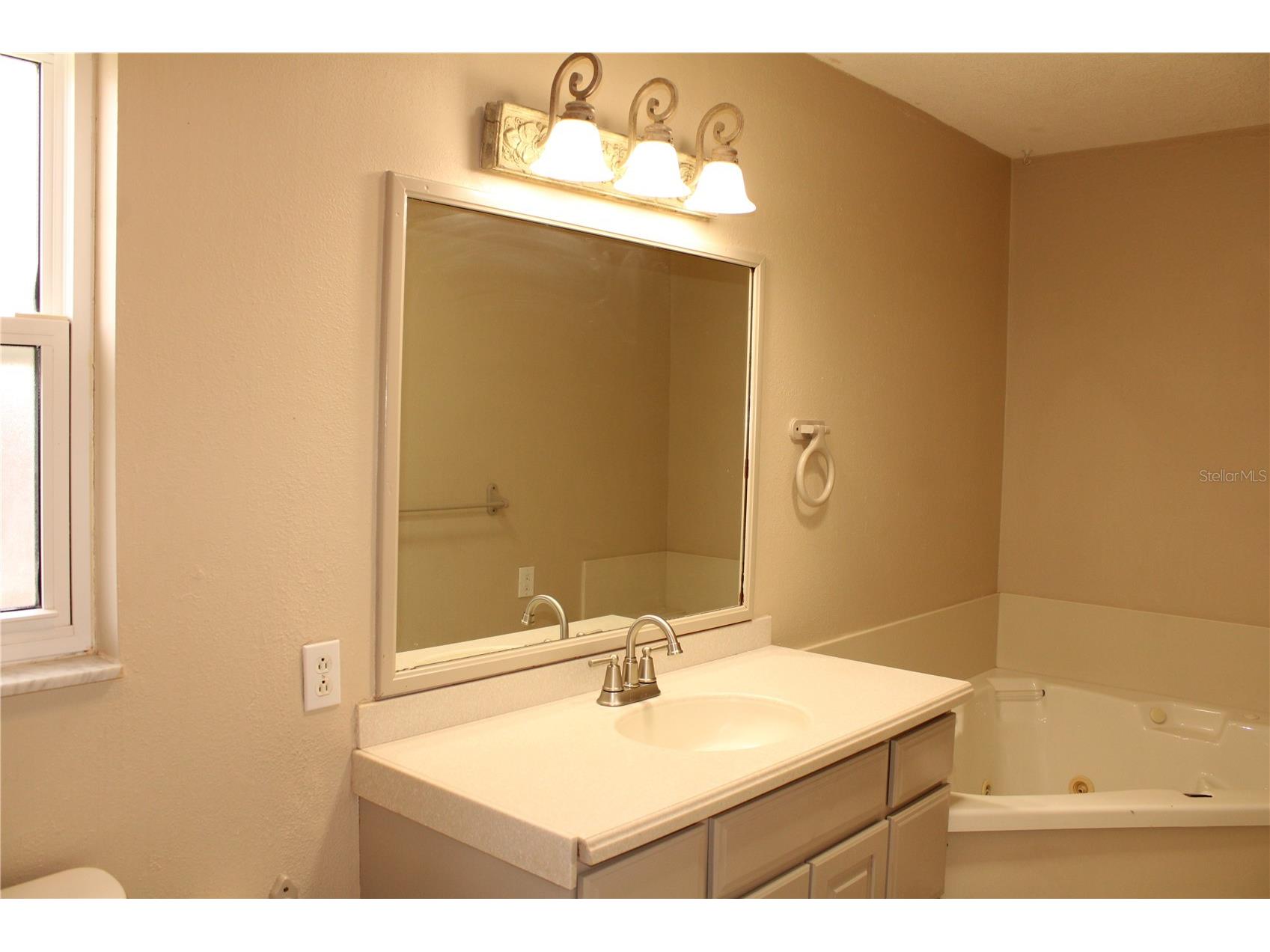 4215 18th Avenue Drive W Bradenton FL 34205 A4694982 image32