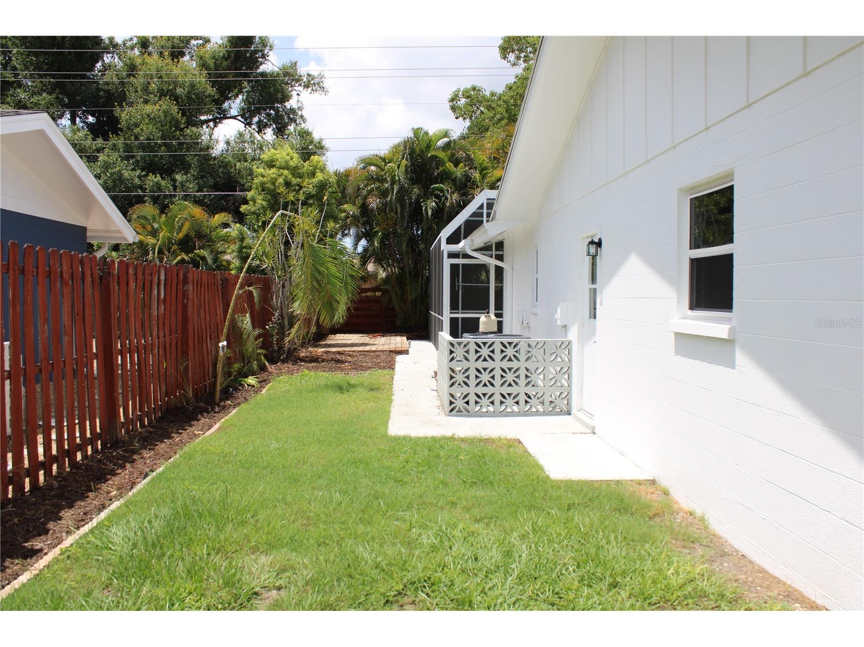 4215 18th Avenue Drive W Bradenton FL 34205 A4694982 image52