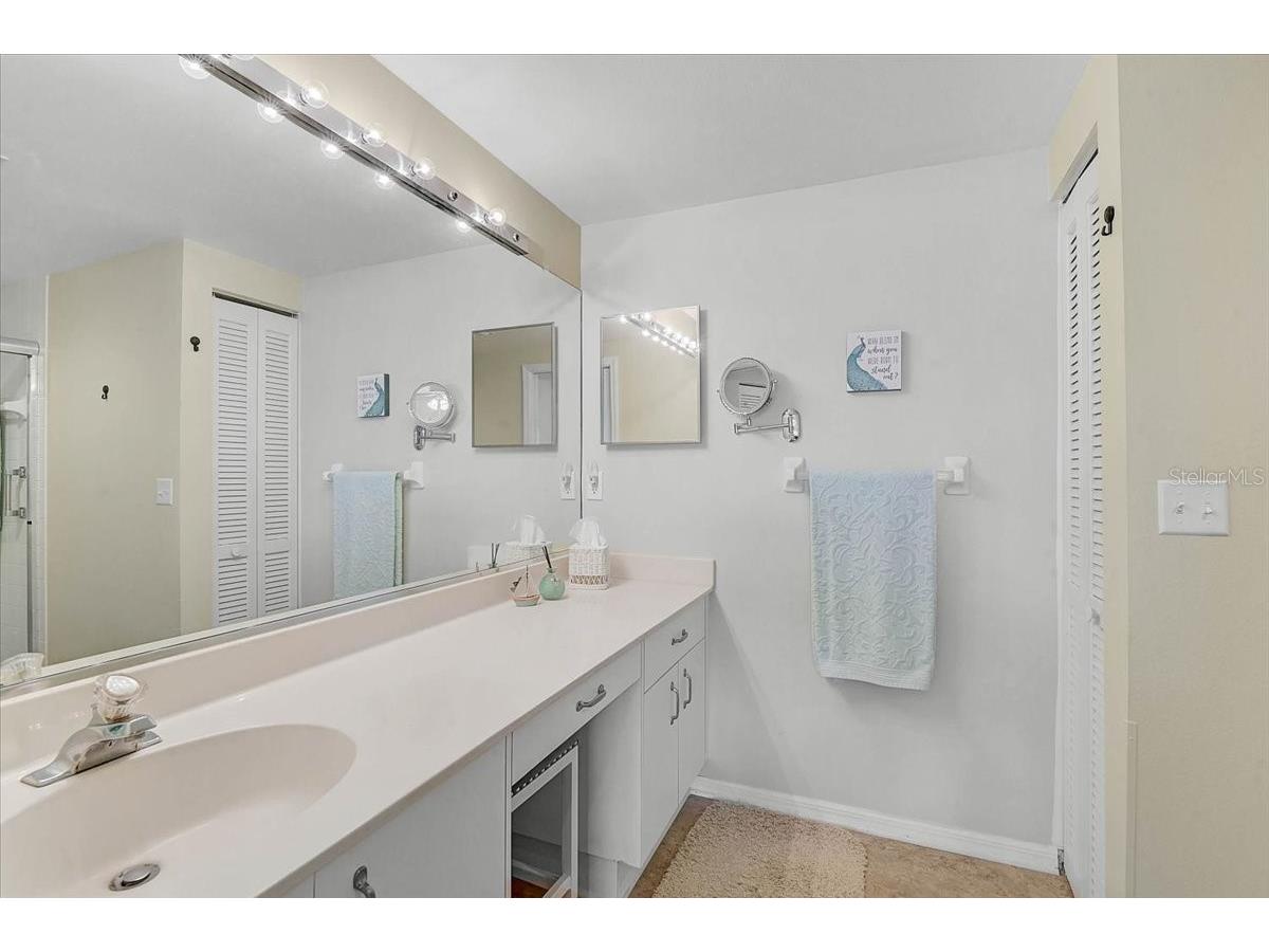 4215 Caddie Drive E #102 Bradenton FL 34203 A4678673 image16