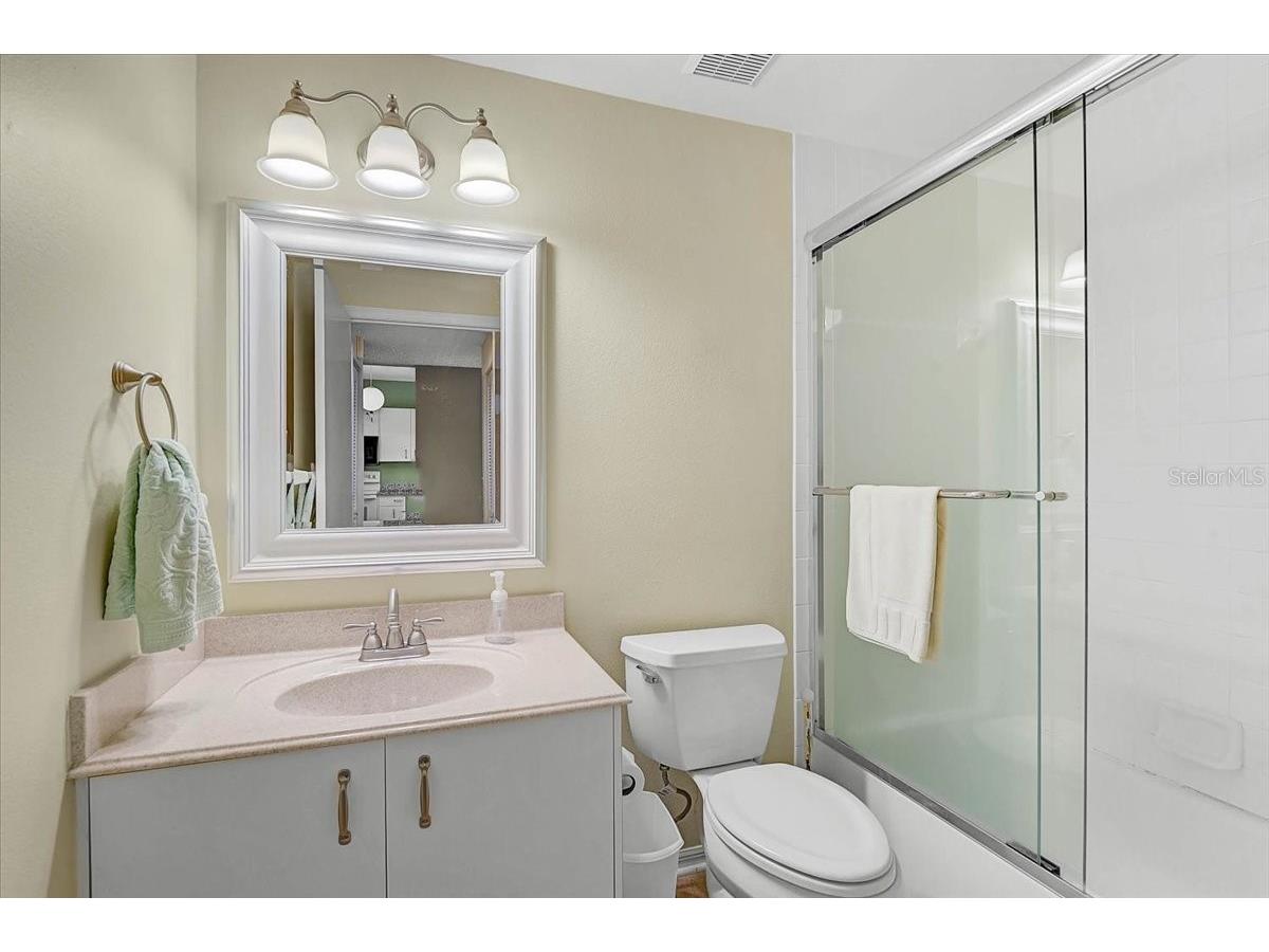 4215 Caddie Drive E #102 Bradenton FL 34203 A4678673 image20