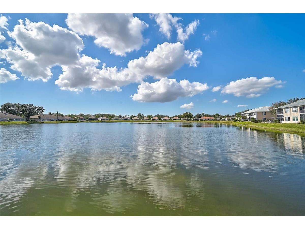 4215 Caddie Drive E #102 Bradenton FL 34203 A4678673 image27