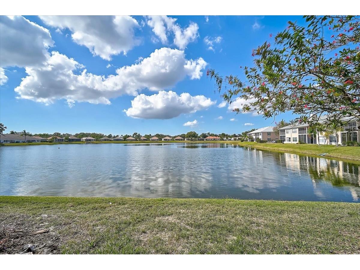4215 Caddie Drive E #102 Bradenton FL 34203 A4678673 image28