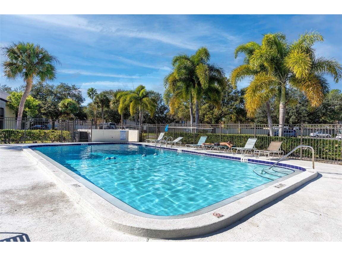4215 E Bay Drive #1808B Clearwater FL 33764 U8191500 image1