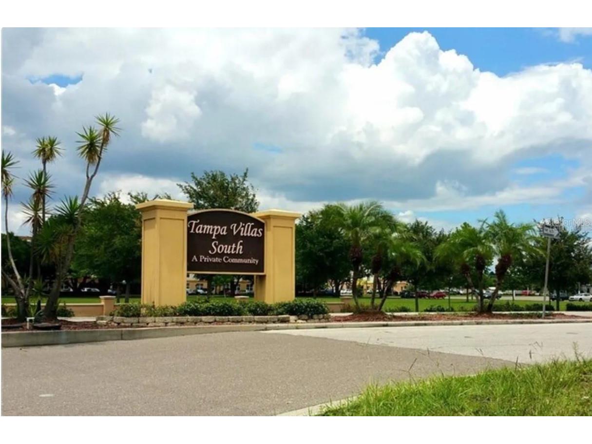 4215 La Dega Court Tampa FL 33611 TB8489617 image1