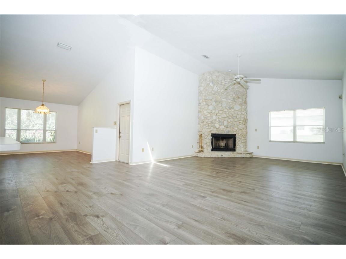 4215 SE 24th Terrace Ocala FL 34480 OM687918 image12