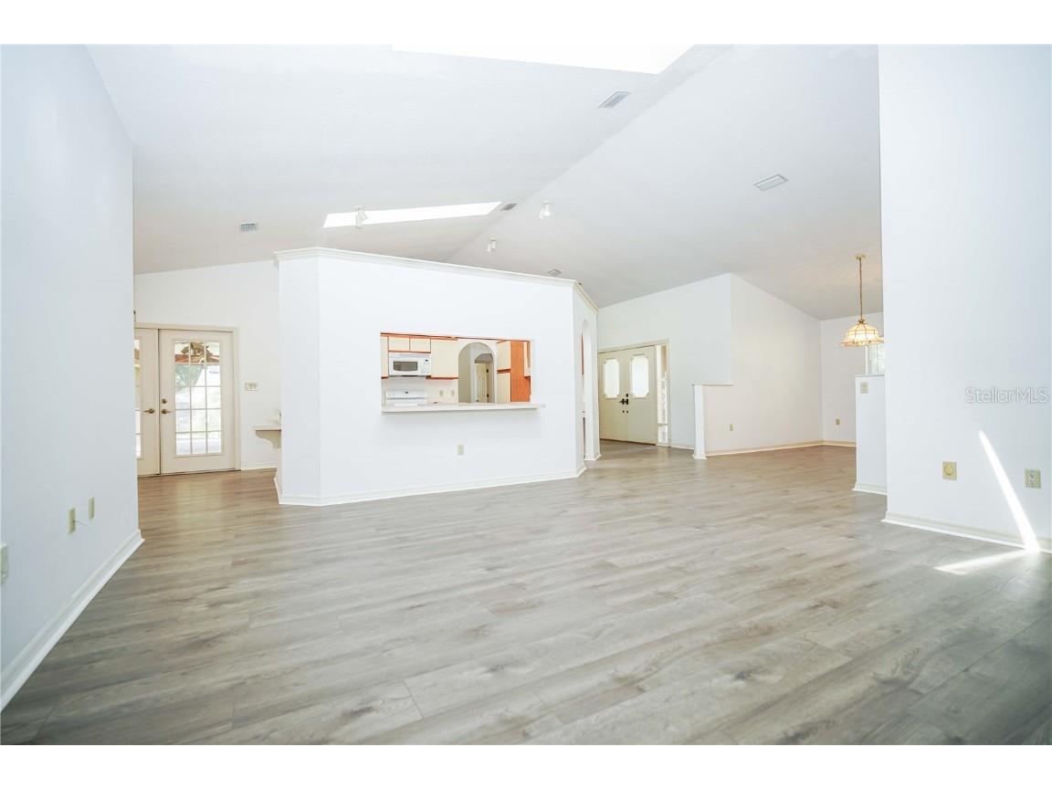 4215 SE 24th Terrace Ocala FL 34480 OM687918 image16