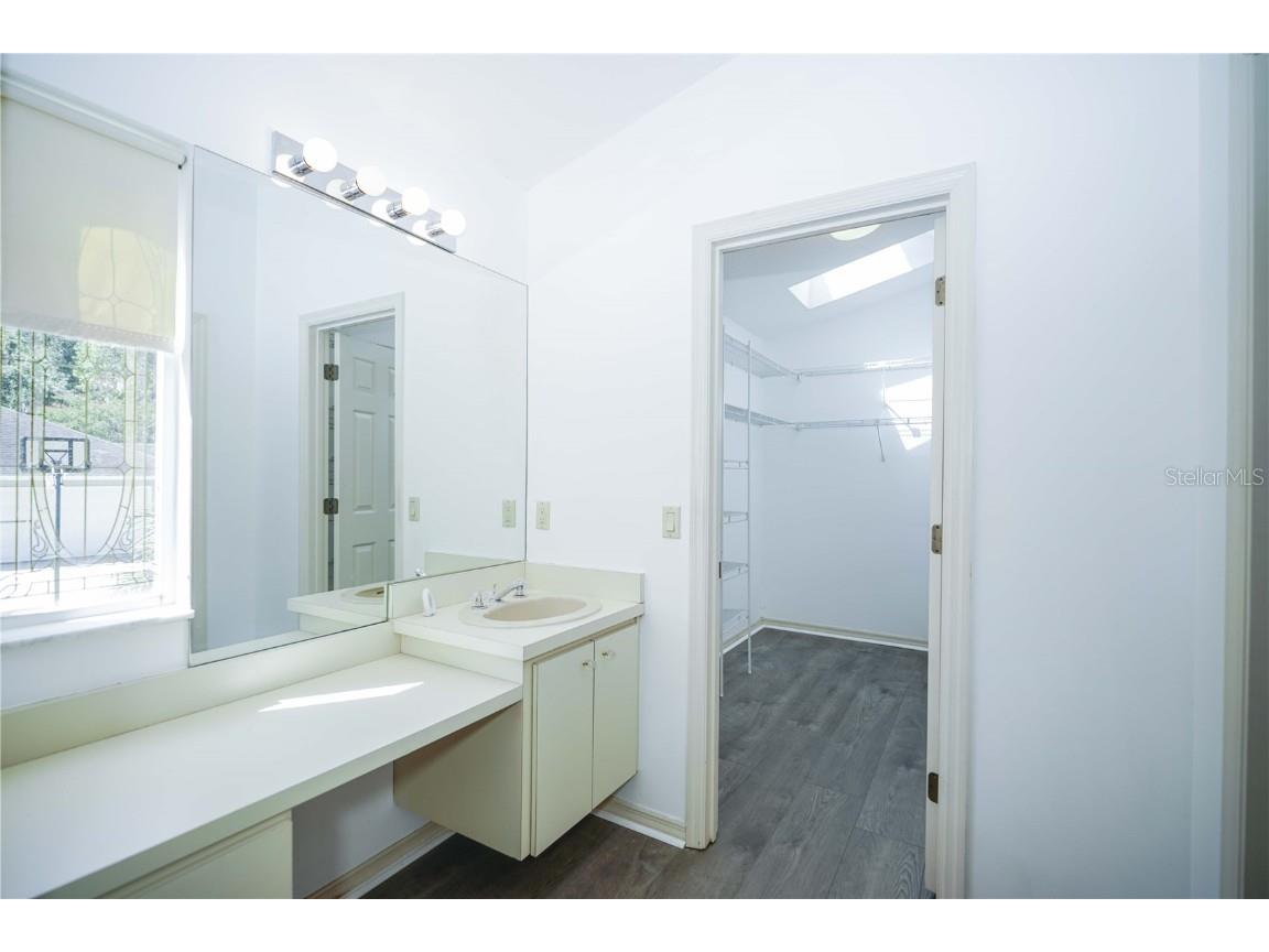 4215 SE 24th Terrace Ocala FL 34480 OM687918 image31