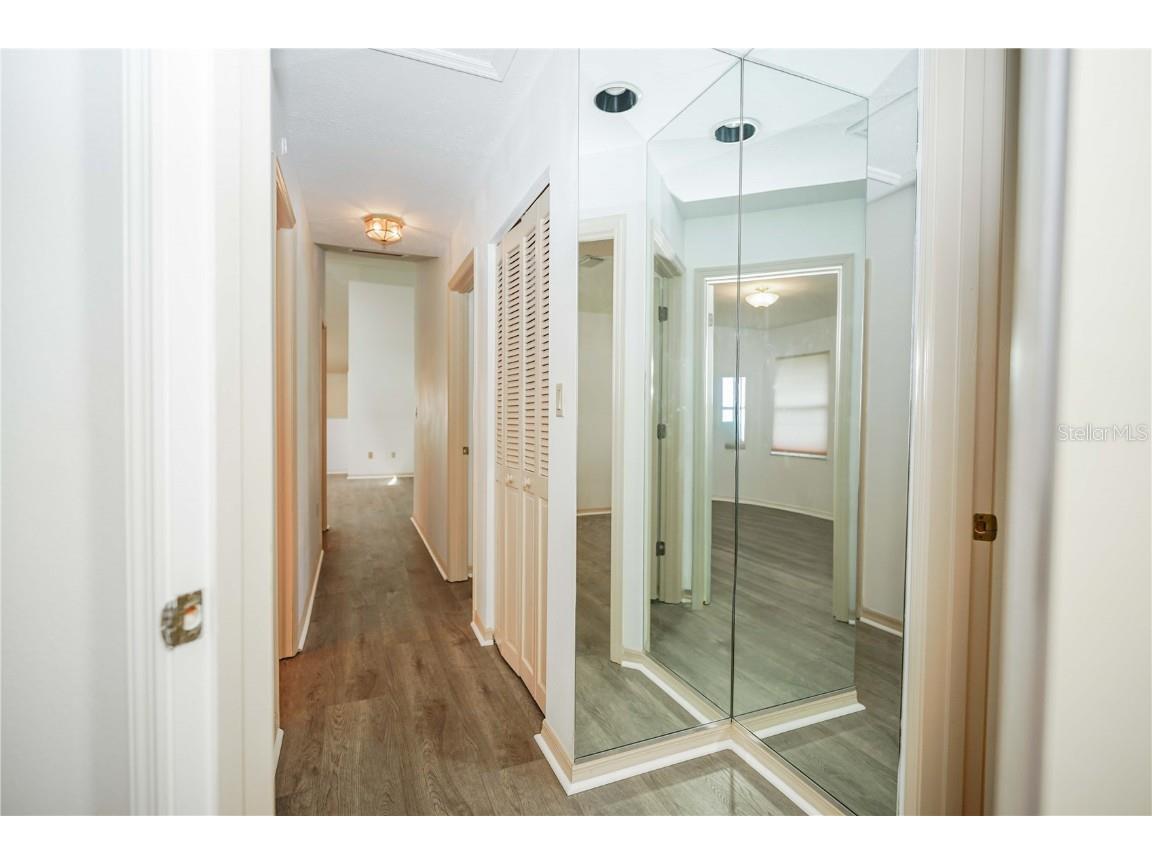 4215 SE 24th Terrace Ocala FL 34480 OM687918 image47