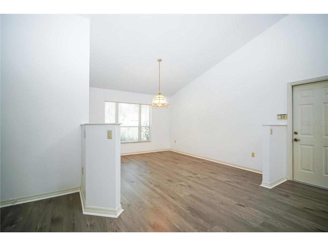 4215 SE 24th Terrace Ocala FL 34480 OM687918 image8