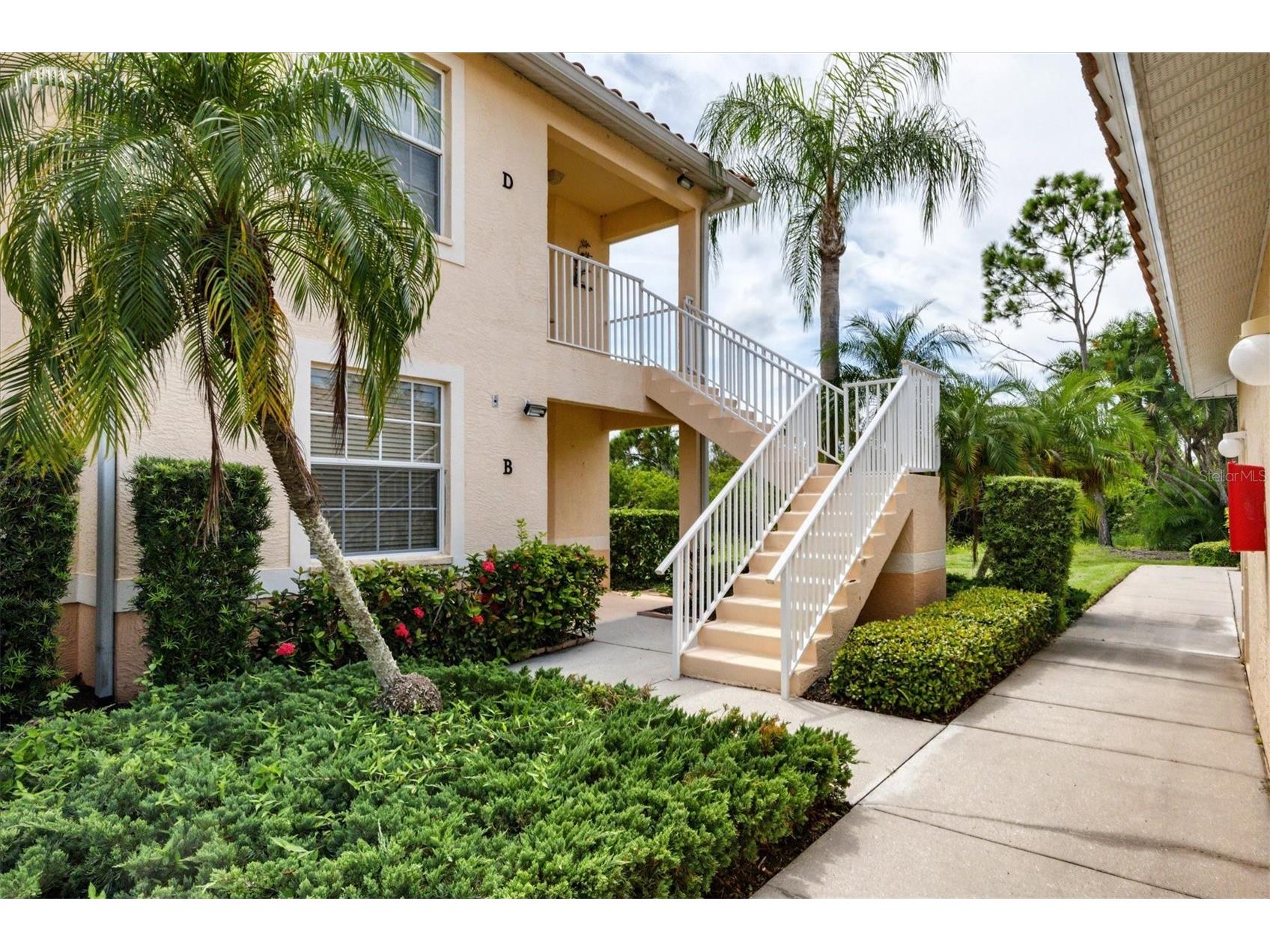 4215 Vicenza Drive #B1 Venice FL 34293 A4663569 image1