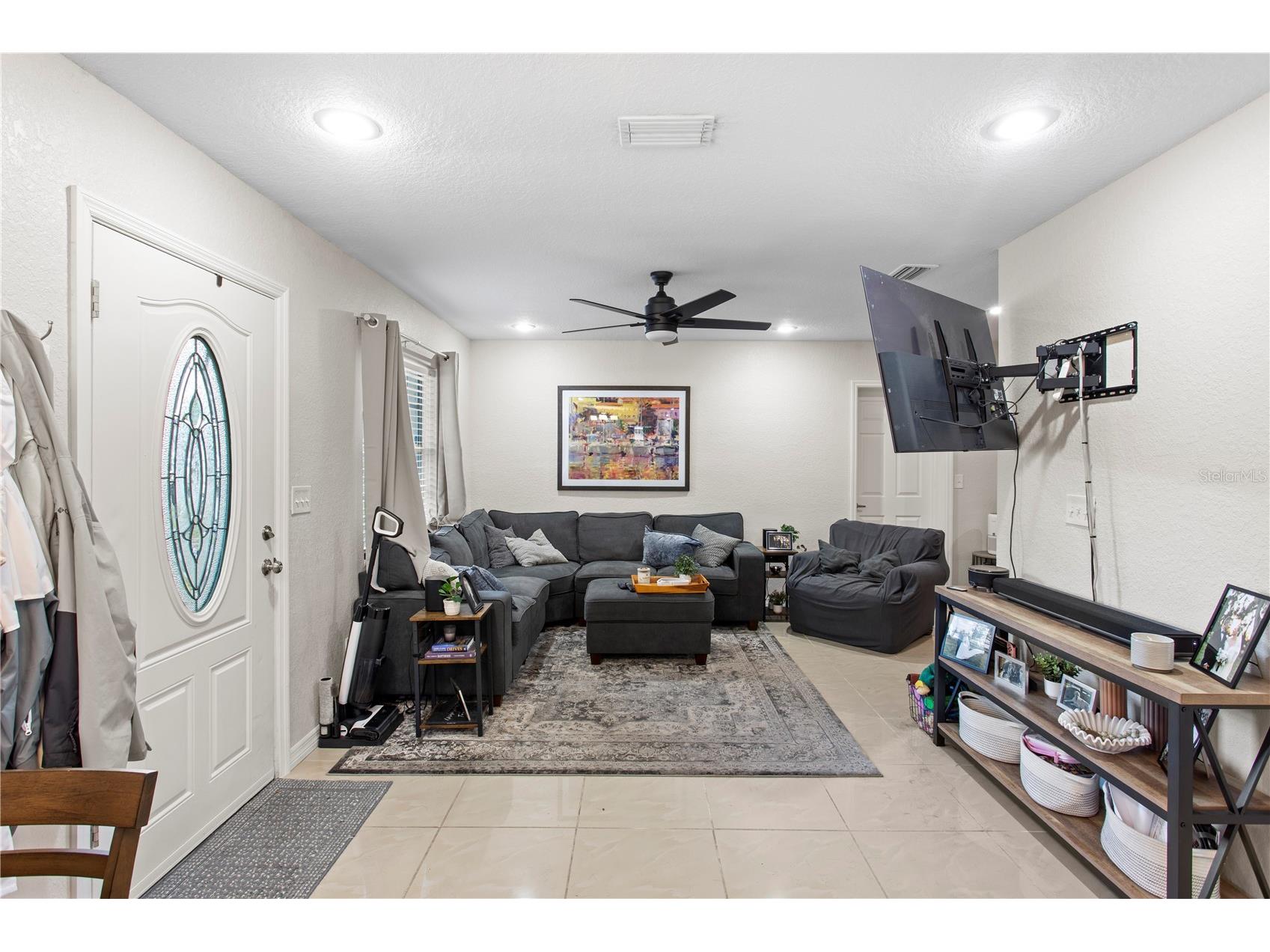 4215 W Bay Vista Avenue Tampa FL 33611 TB8497344 image6