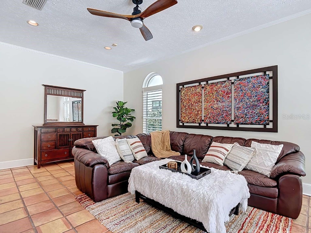 4215 W Culbreath Avenue Tampa FL 33609 TB8418760 image18