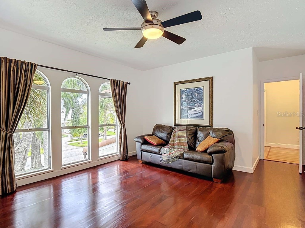 4215 W Culbreath Avenue Tampa FL 33609 TB8418760 image27