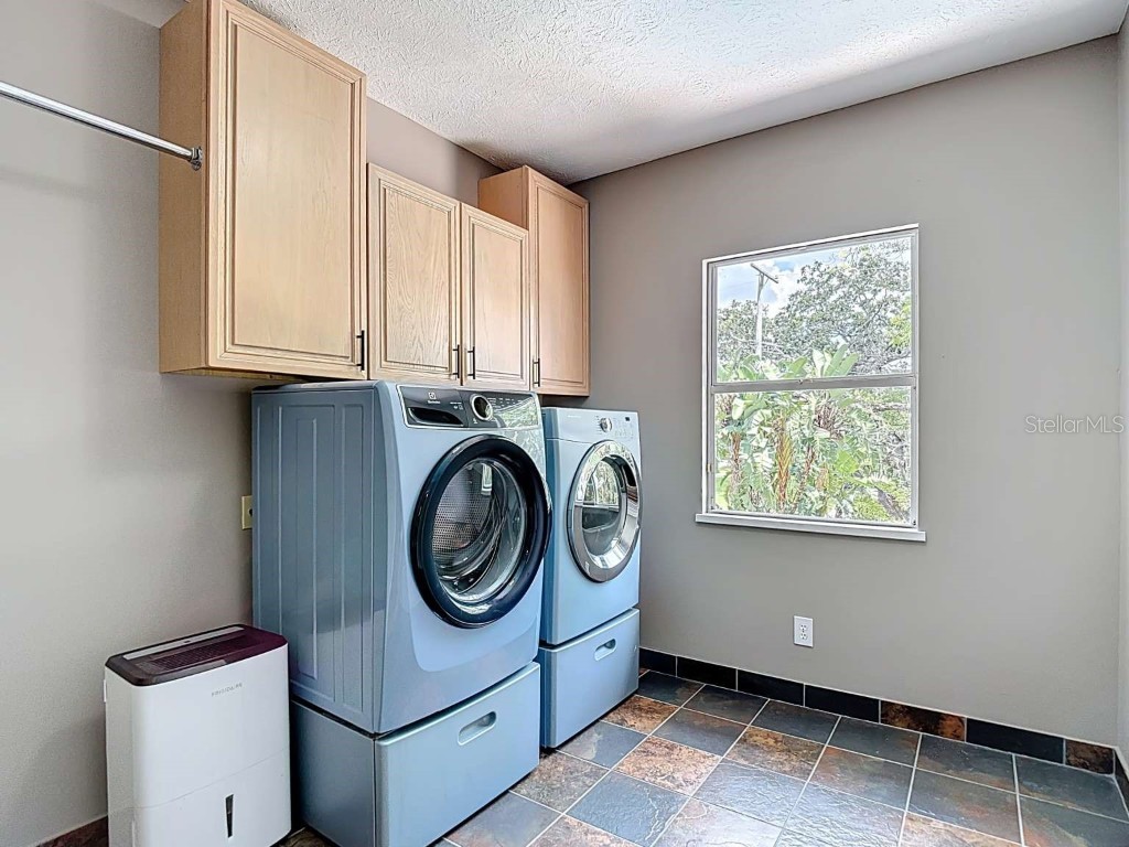 4215 W Culbreath Avenue Tampa FL 33609 TB8418760 image38