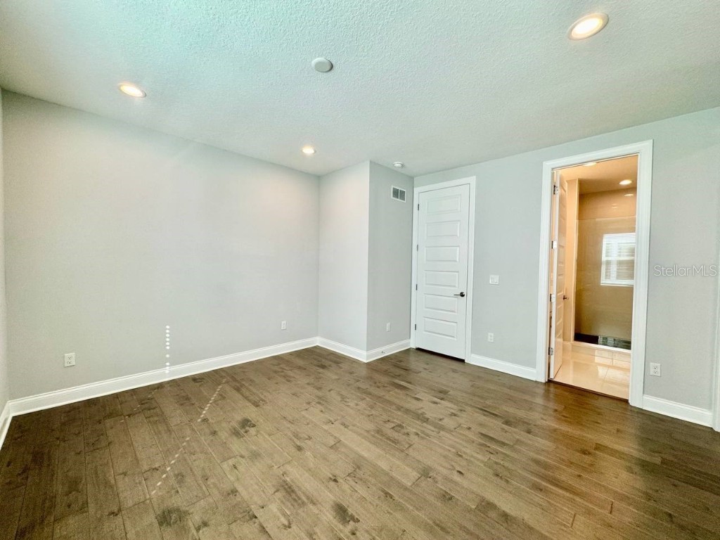 4215 W North A Street #5 Tampa FL 33609 TB8428132 image20