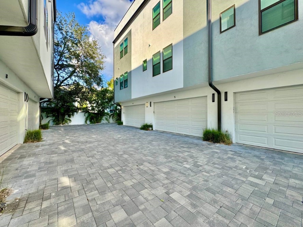 4215 W North A Street #5 Tampa FL 33609 TB8428132 image37