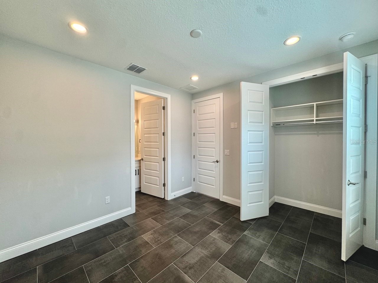 4215 W North A Street #5 Tampa FL 33609 TB8488019 image4